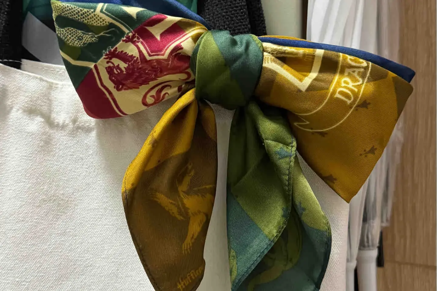 Multicolor silk bow scarf.
