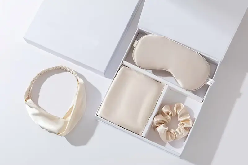 Popular silk gift set combinations