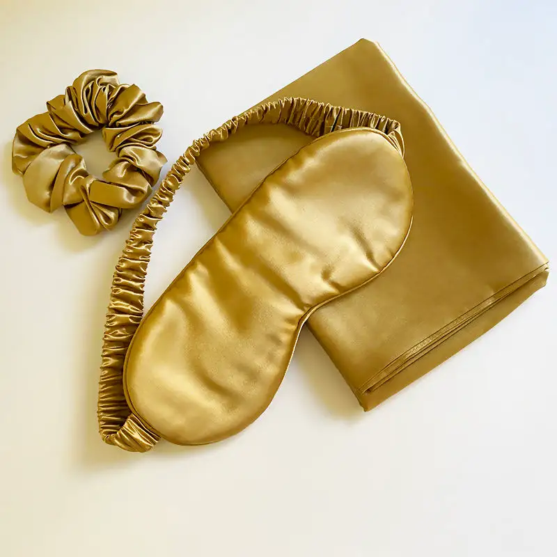 silk sleep mask padding detail