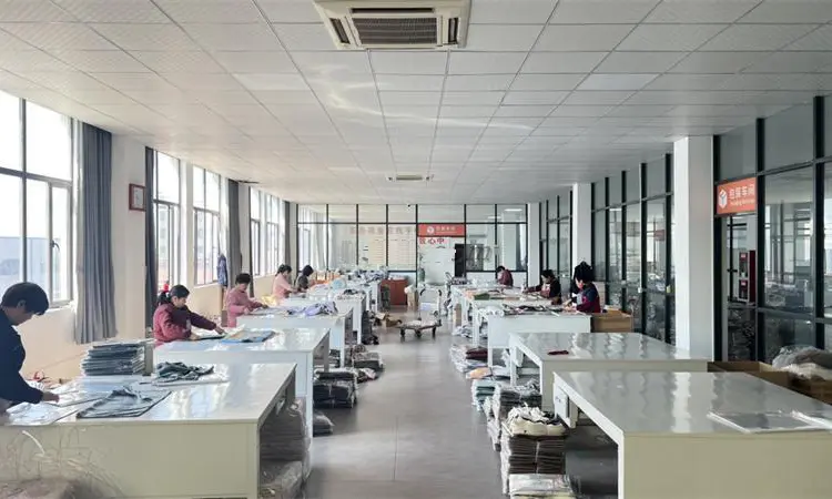 Final inspection for custom silk products before packing