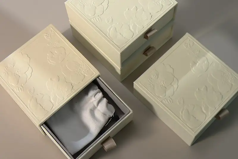 Custom logo branding on silk product packaging